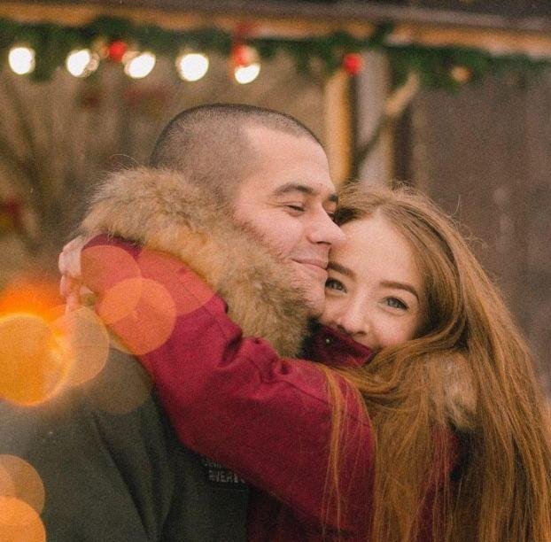 В День Влюбленных жители Днепра рассказали о любви, первом свидании и секретах отношений 6