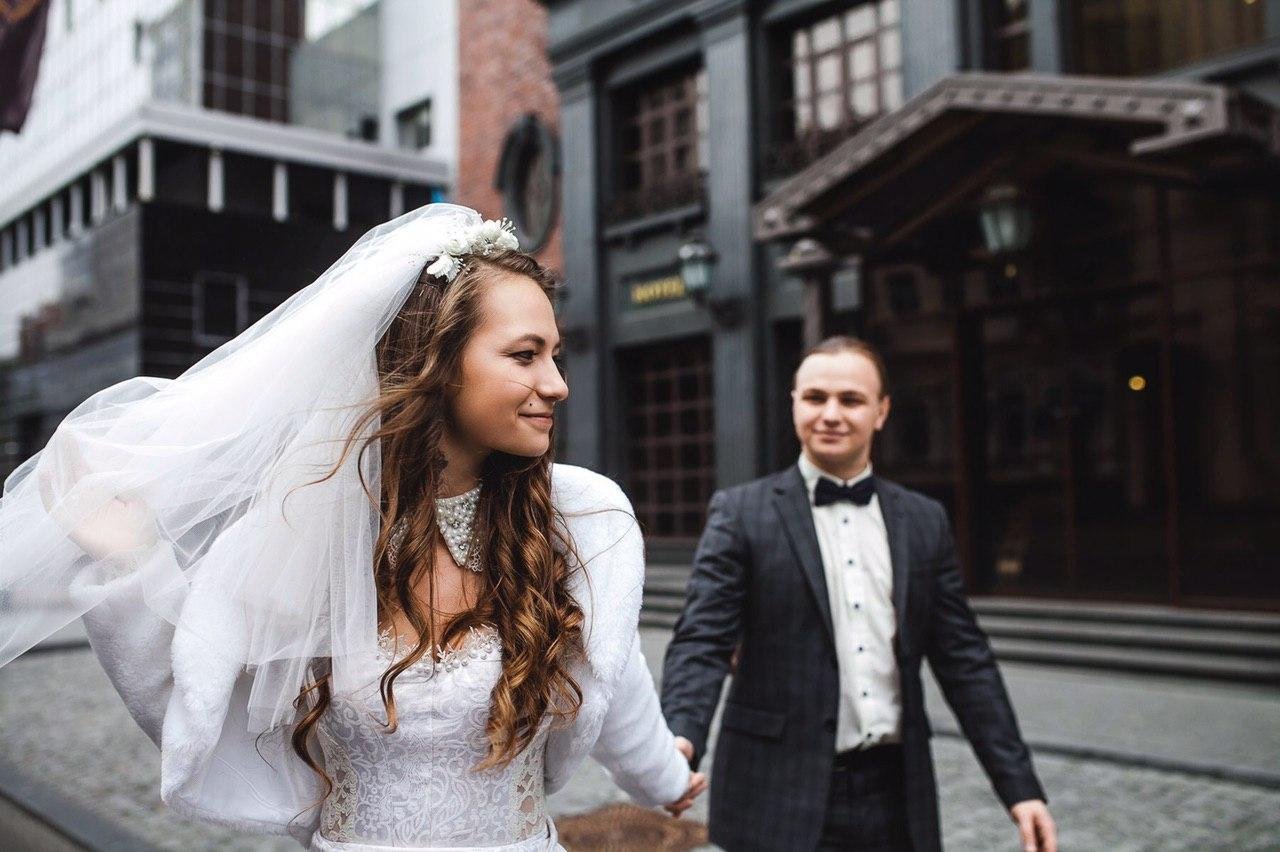 В День Влюбленных жители Днепра рассказали о любви, первом свидании и секретах отношений 14