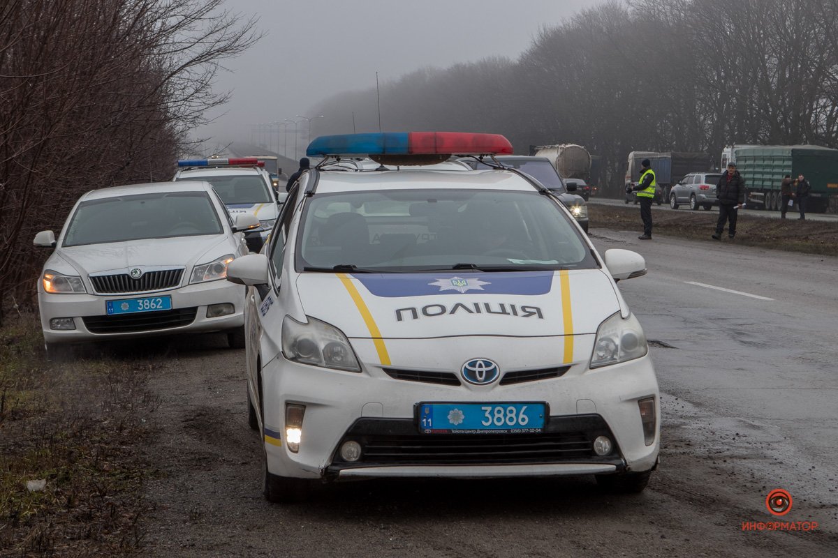 В Днепре на Криворожской трассе случились 3 аварии из 7 машин: движение затруднено 4