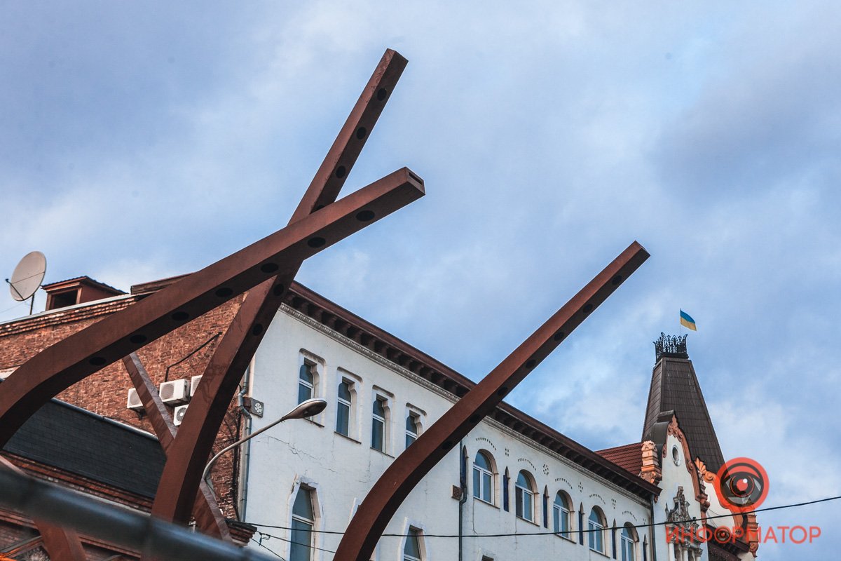 Со стороны они выглядят странновато... Со стороны они выглядят странновато...