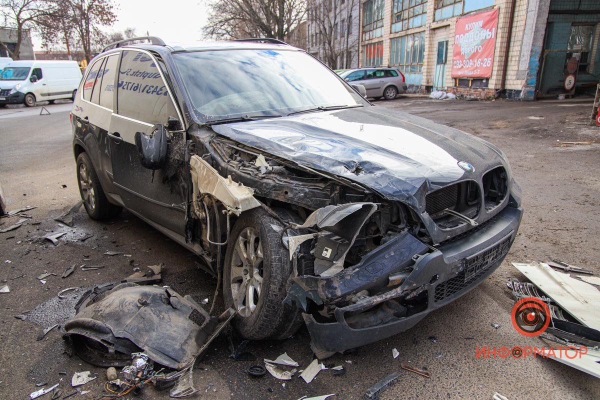 Повреждения BMW Повреждения BMW