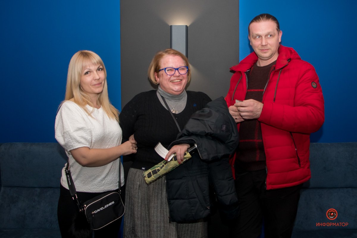 И гормонами счастья в виде сладостей