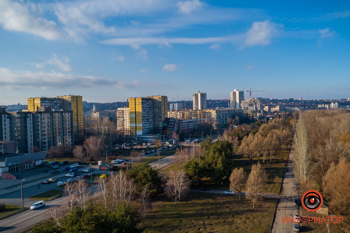 Днепр расцветает Днепр расцветает