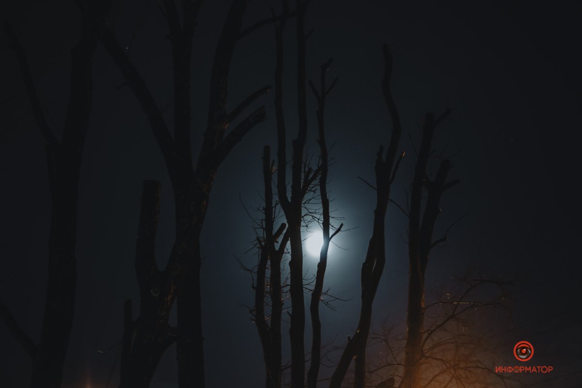 Скрывается за облаками