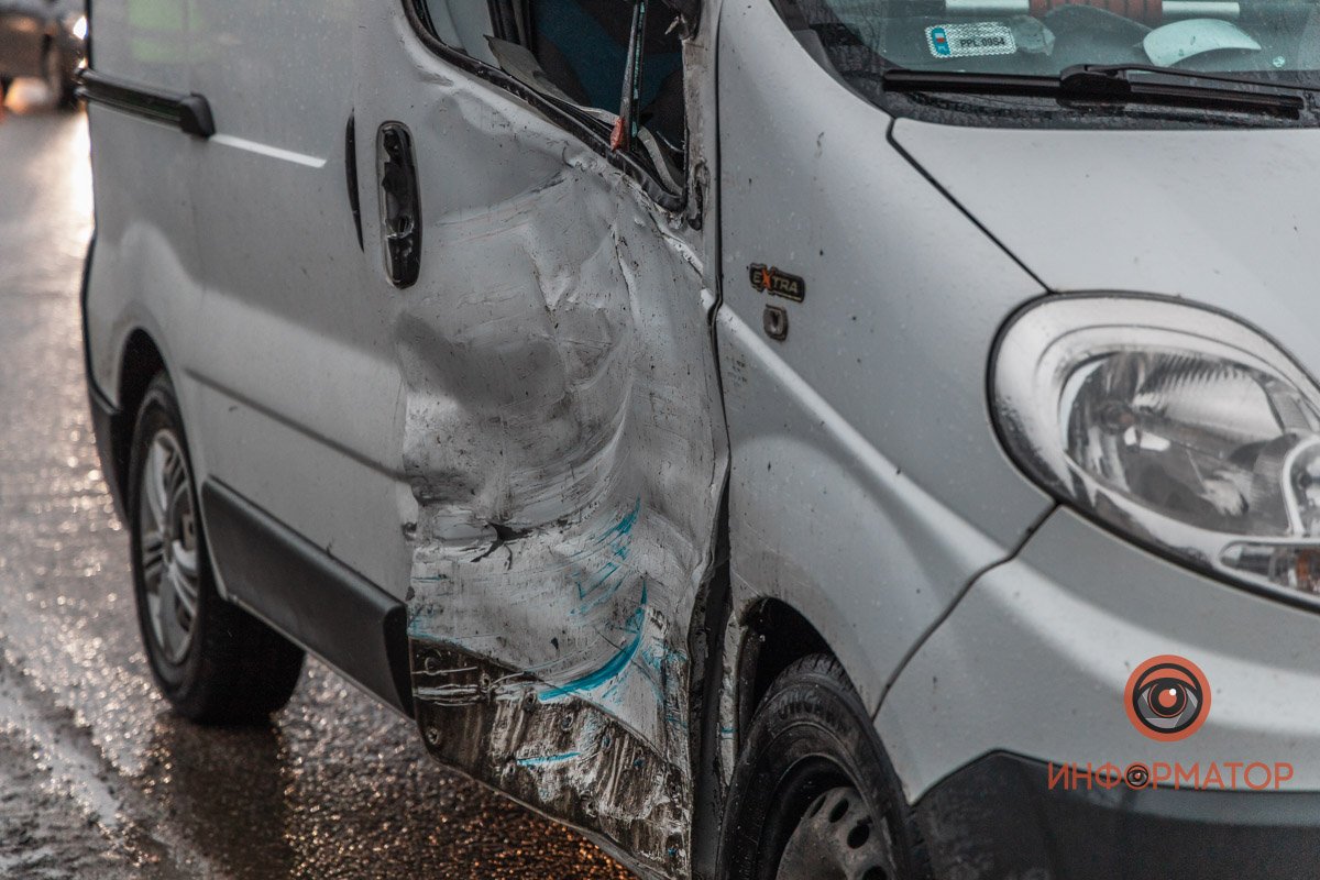 Повреждения Renault