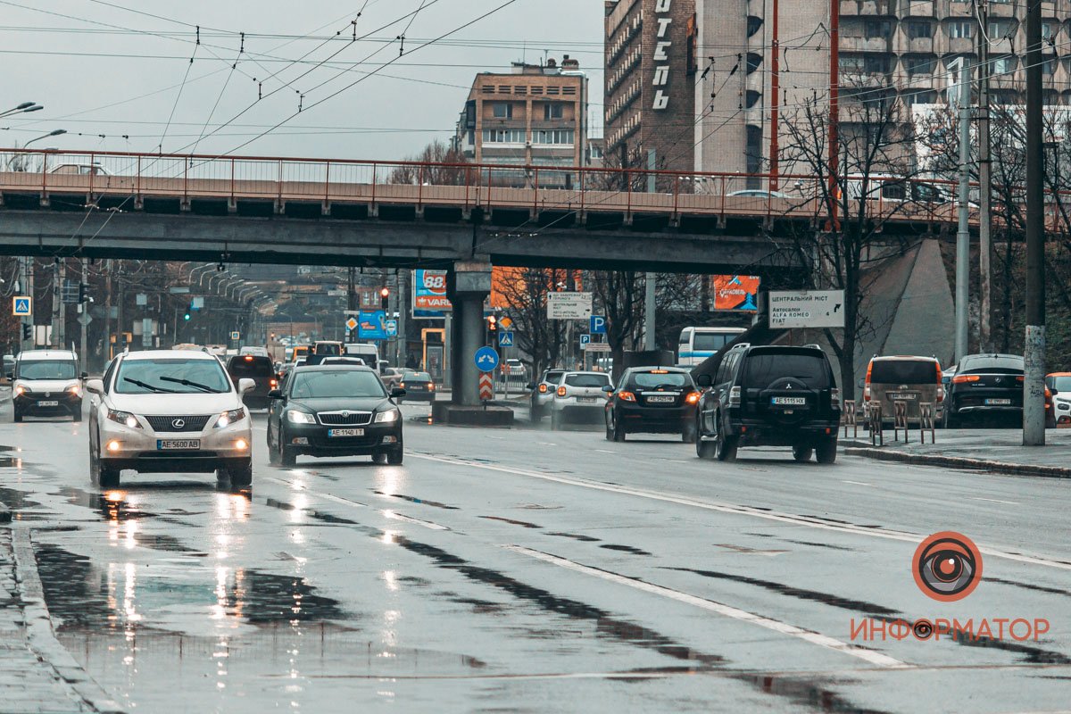 А транспорт - в городскую суету А транспорт - в городскую суету