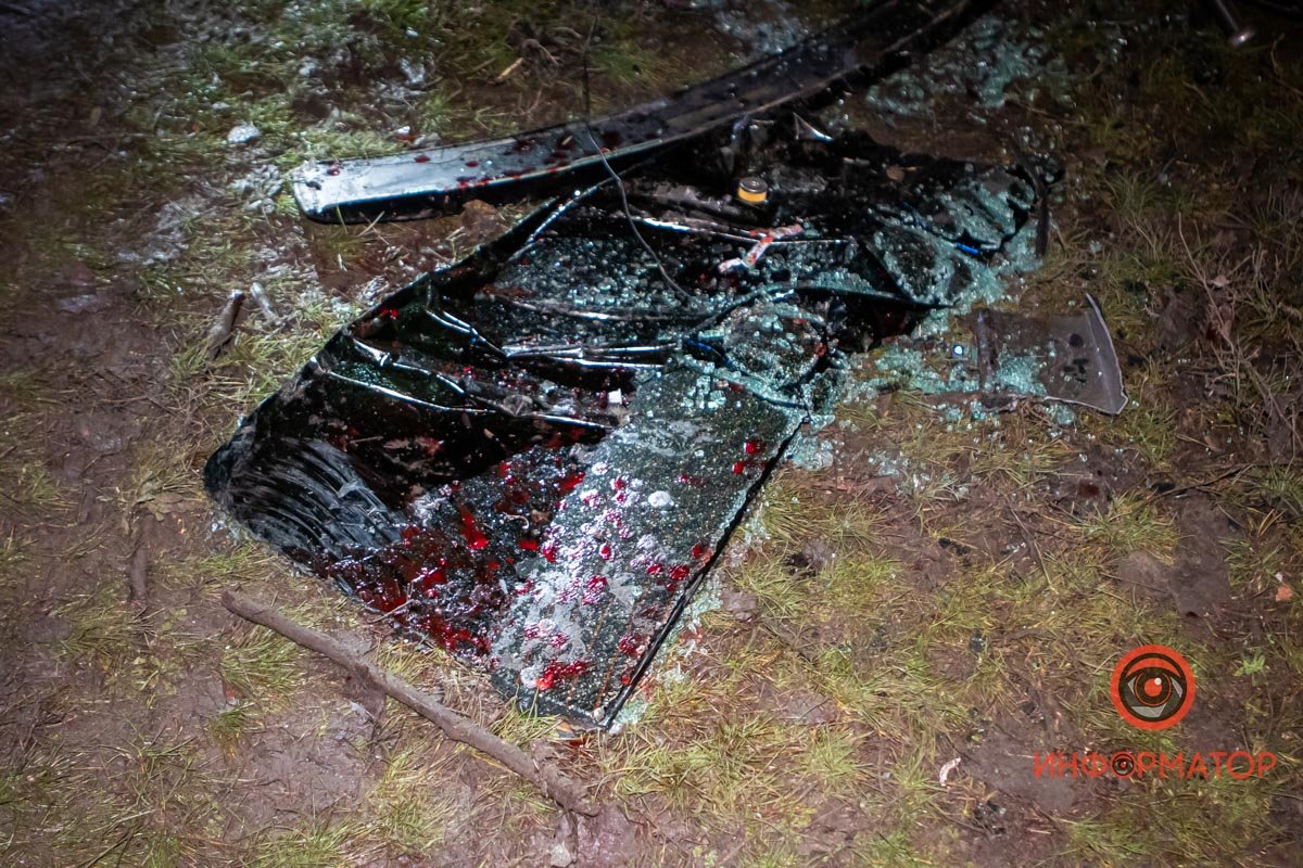 Автомобиль существенно поврежден Автомобиль существенно поврежден