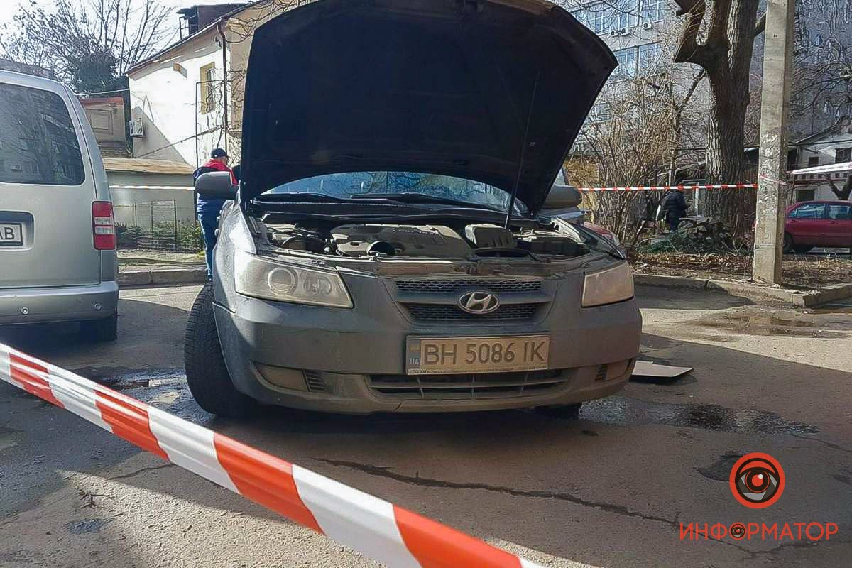 От взрыва в Hyundai выстрелили подушки безопасности