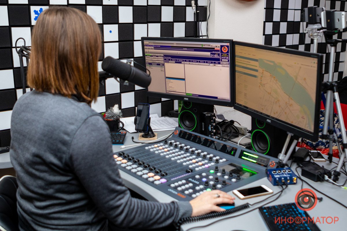 Подключайтесь к 107.3