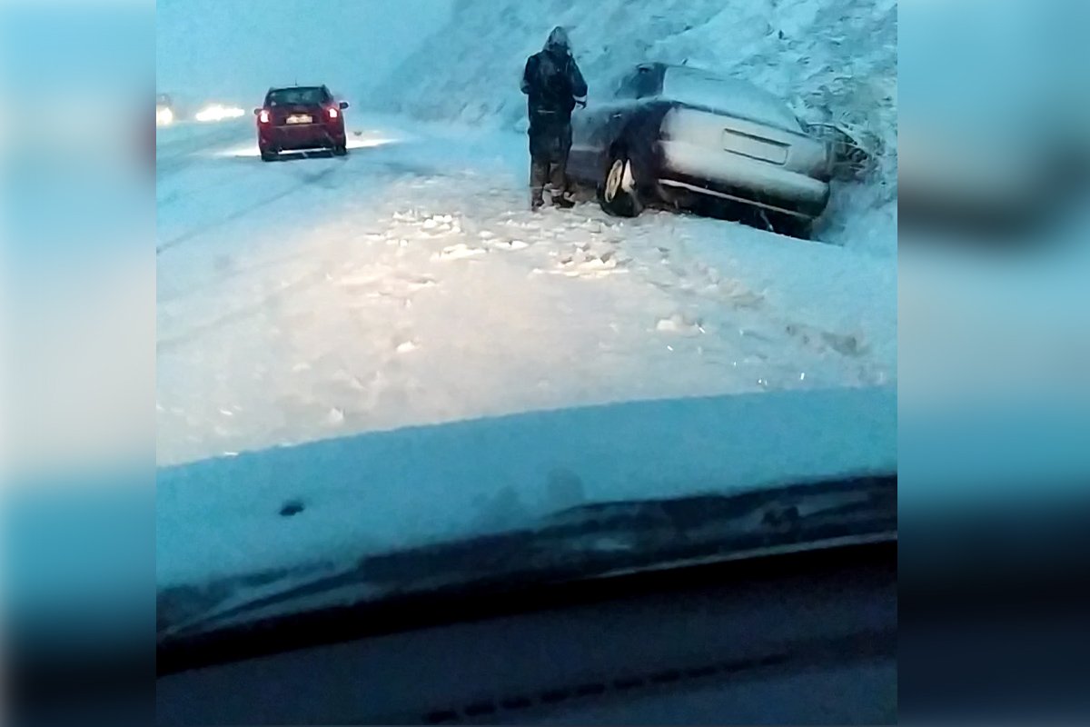 Днепр накрыла непогода: что происходит в городе и области во время снегопада 7
