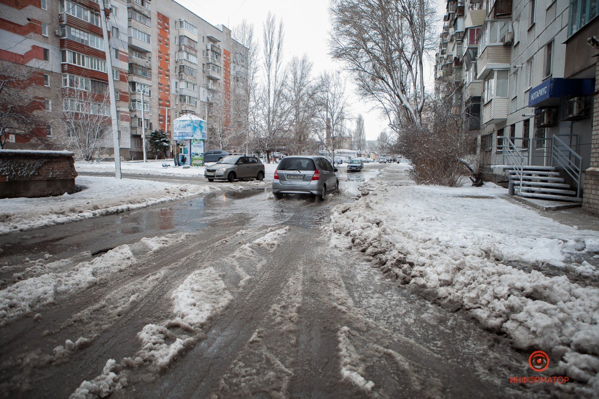 Многие дворы затопило