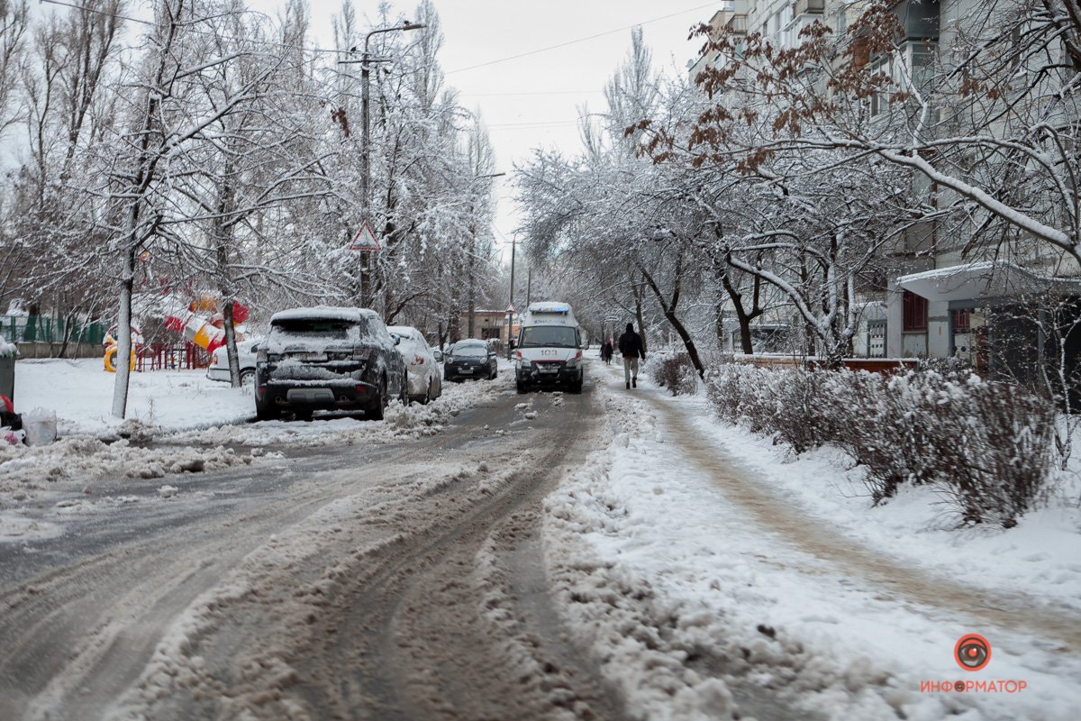 Не забывайте пропускать спецтранспорт 
