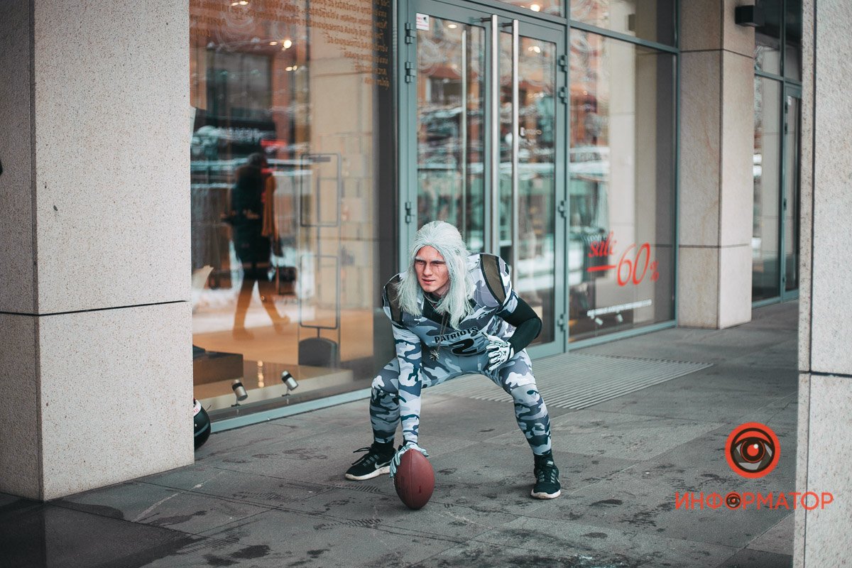 Ну а чем еще Ведьмаку в Днепре заниматься?