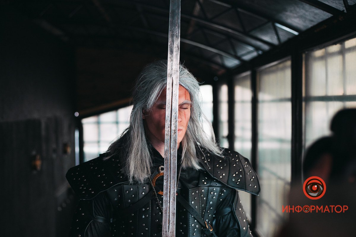 Я не святой отшельник, не только одно добро творил в жизни. Но если приходится выбирать между одним злом и другим, я предпочитаю не выбирать вообще.