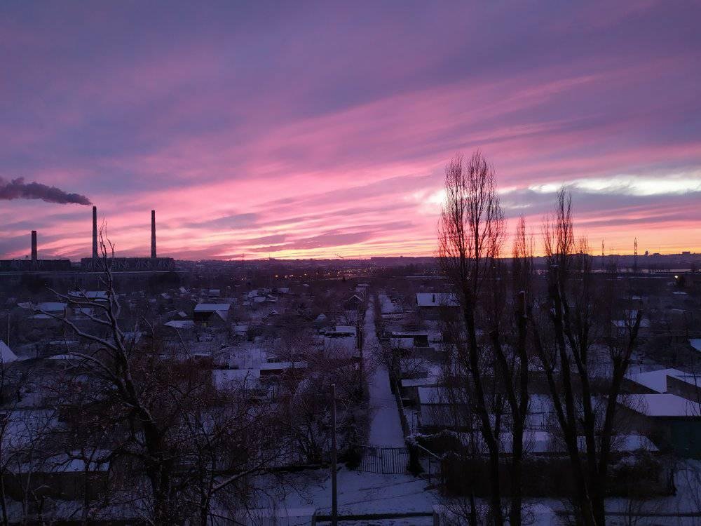 Малиновый закат над Днепром: фотографии читателей Информатора 1