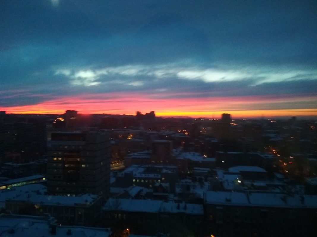 Малиновый закат над Днепром: фотографии читателей Информатора 5