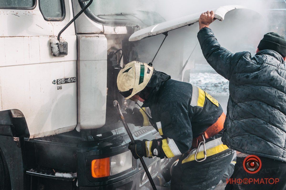 Предварительно, произошло замыкание проводки