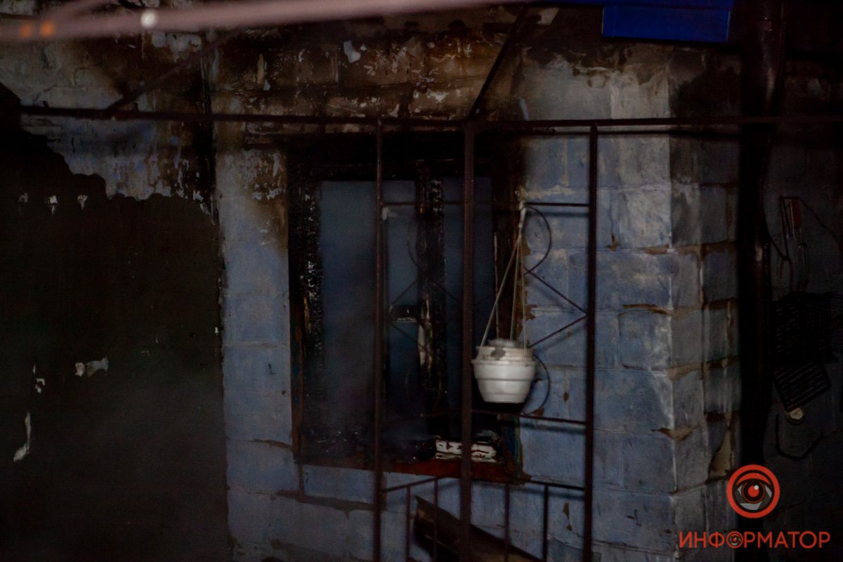 Выгоревшие окна Выгоревшие окна