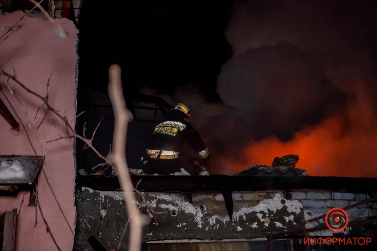 В случае опасности не медлите со звонком в экстренные службы В случае опасности не медлите со звонком в экстренные службы