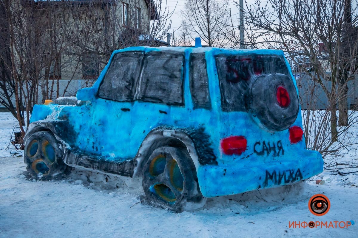 Саня и Миха - снеговики