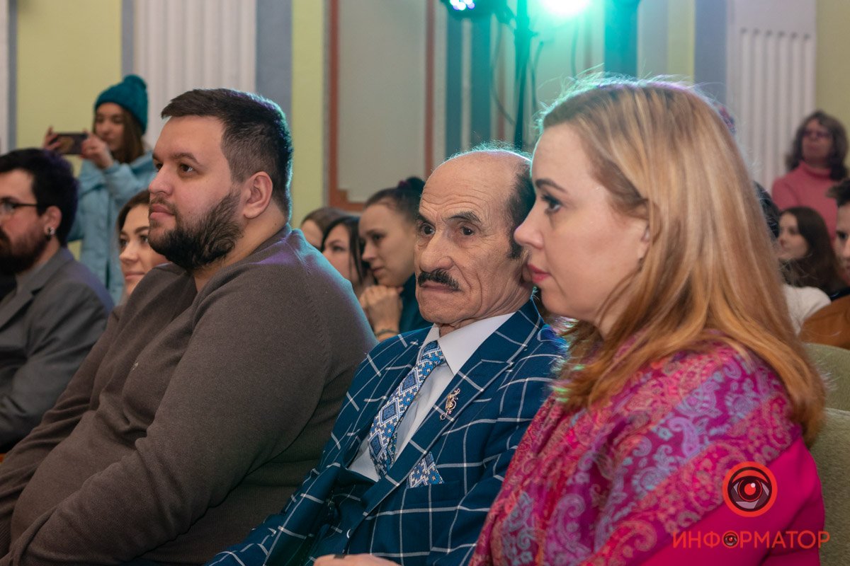 Танцы как секрет долголетия и истинная любовь: Григорий Чапкис встретился со студентами в Днепре 15