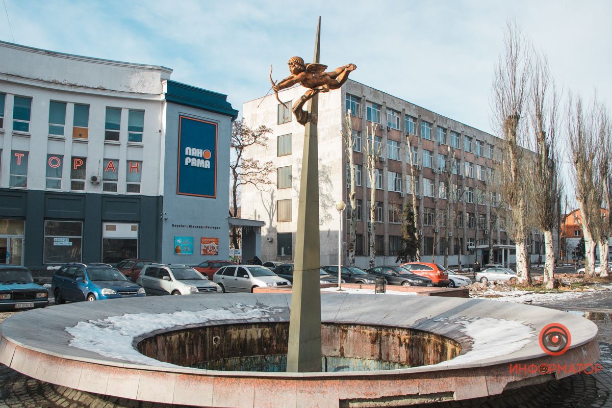 Ждет влюбленных Ждет влюбленных