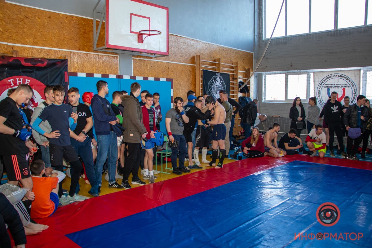 На турнир собрались десятки спортсменов На турнир собрались десятки спортсменов