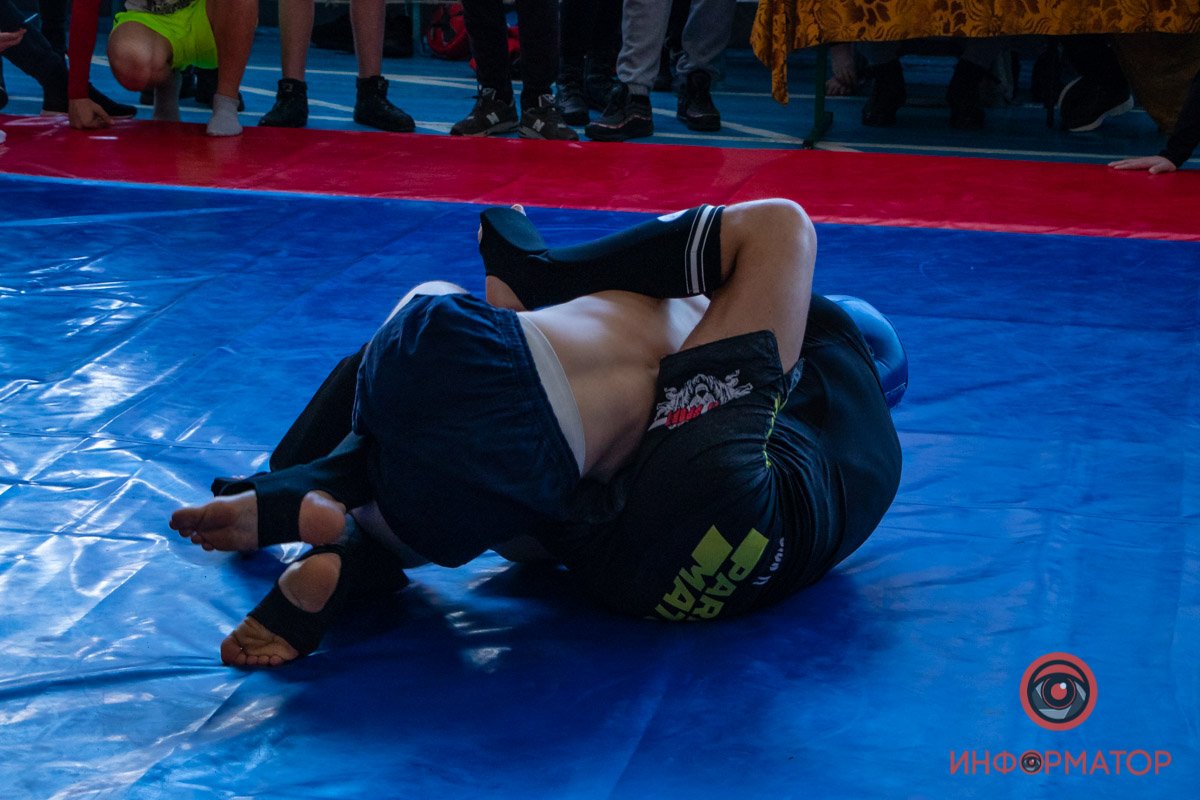 Попытка выйти на болевой прием Попытка выйти на болевой прием