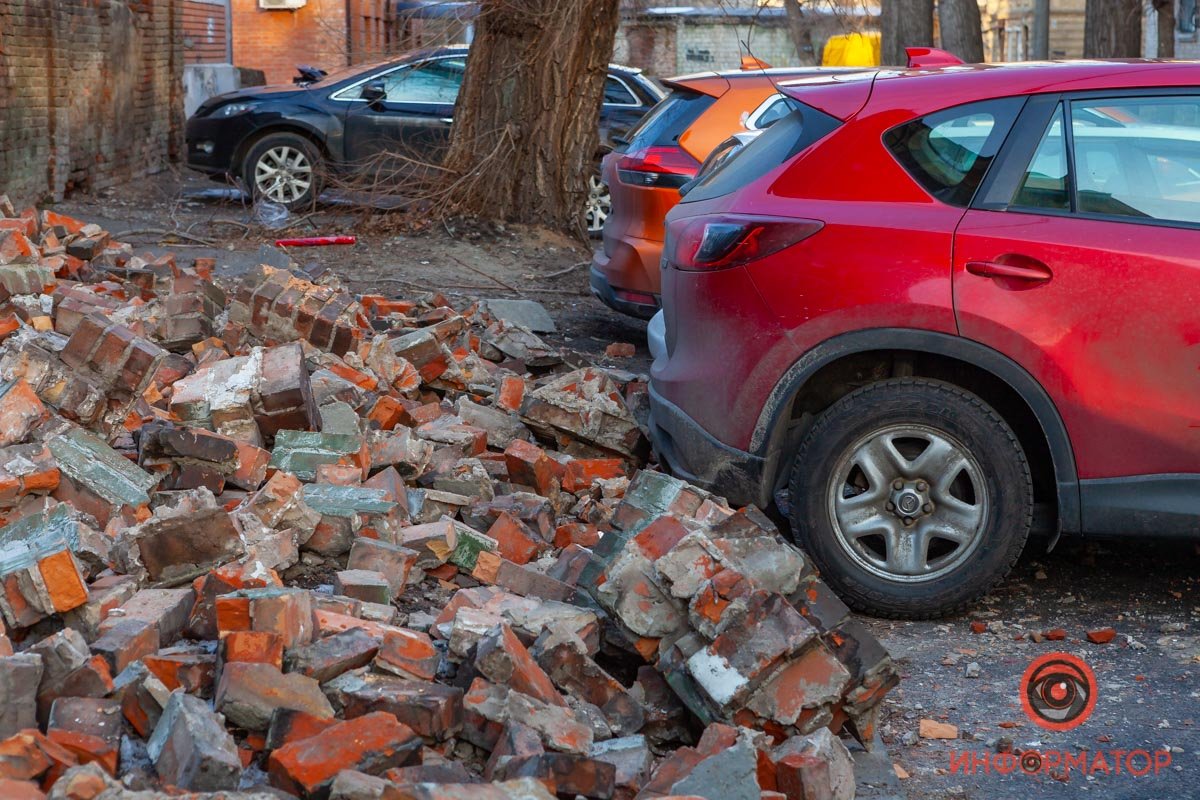 Парковать сейчас там свой автомобиль - плохая идея Парковать сейчас там свой автомобиль - плохая идея