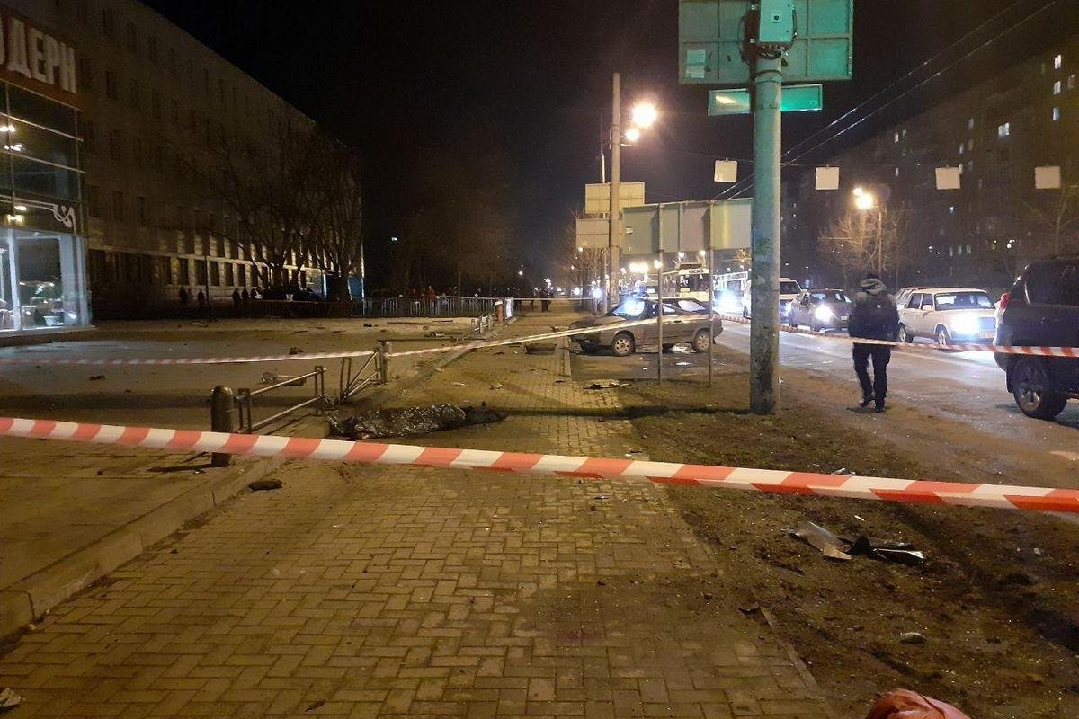 В Днепре водитель Audi убегал от полиции и снес трех пешеходов: один человек погиб 1