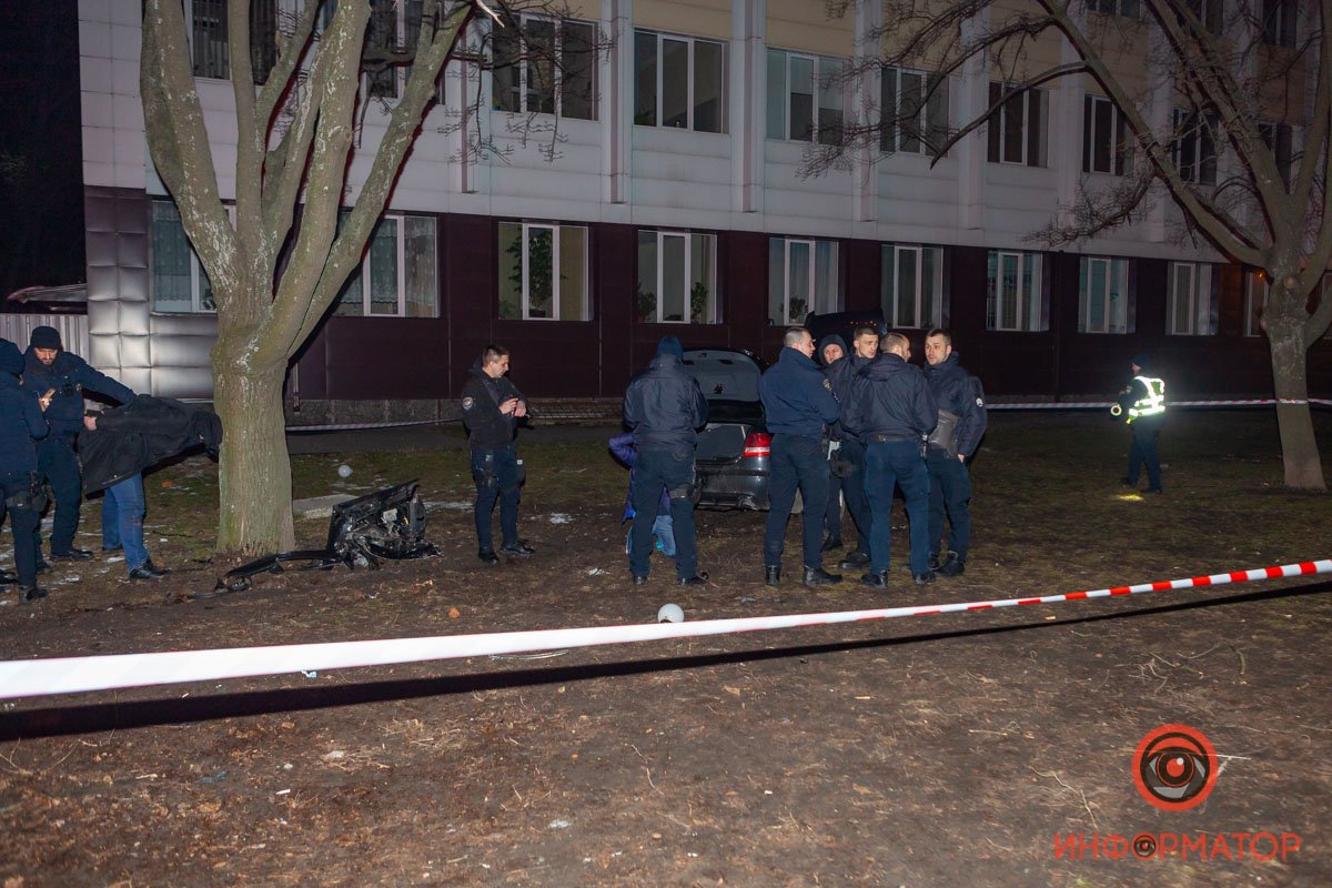 Полицейские задержали двоих мужчин