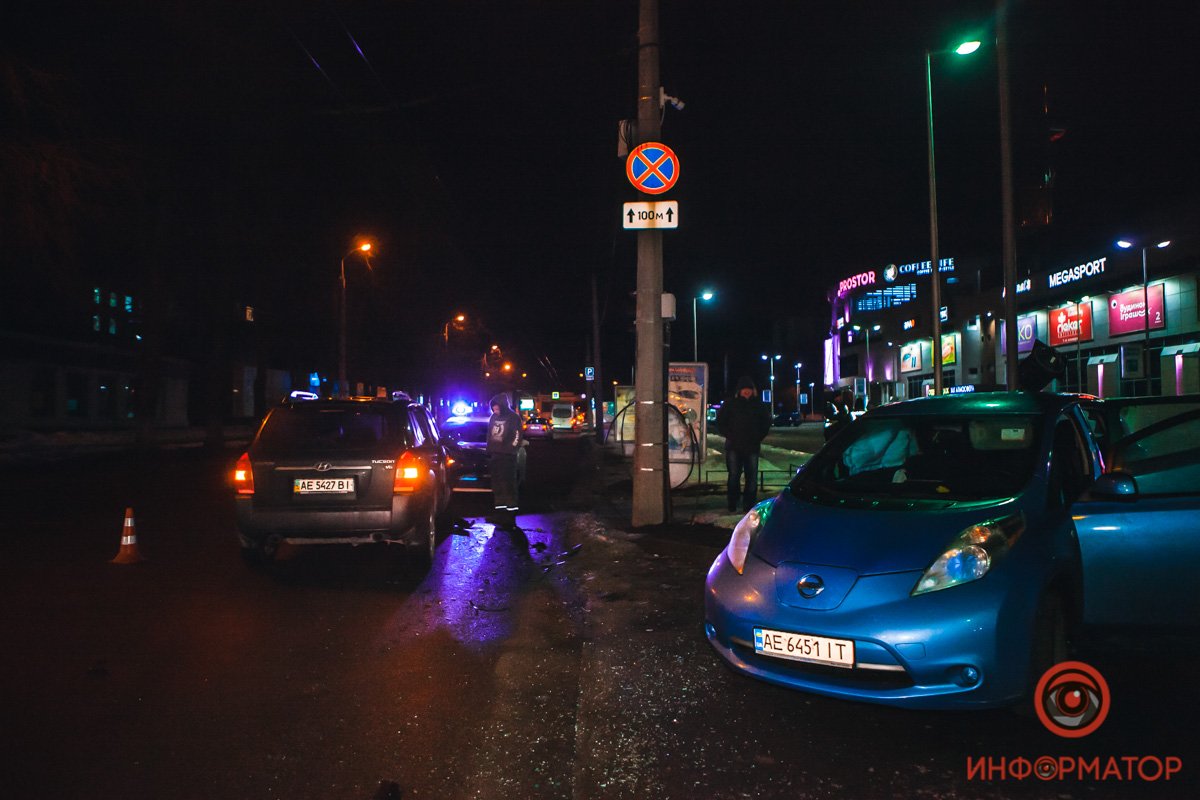 Авария произошла на улице Титова Авария произошла на улице Титова