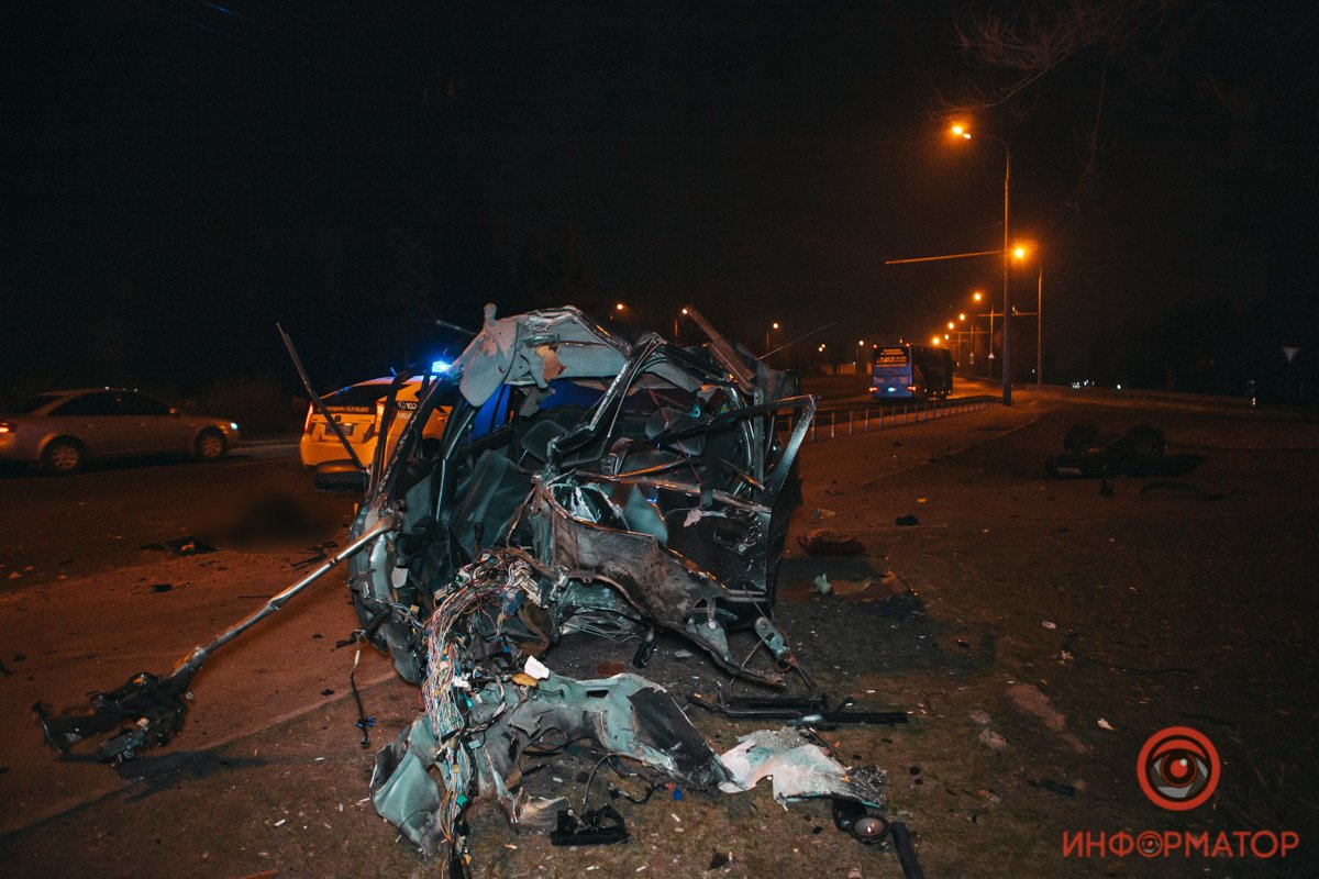 Предварительно, водитель не справился с управлением на повороте Предварительно, водитель не справился с управлением на повороте