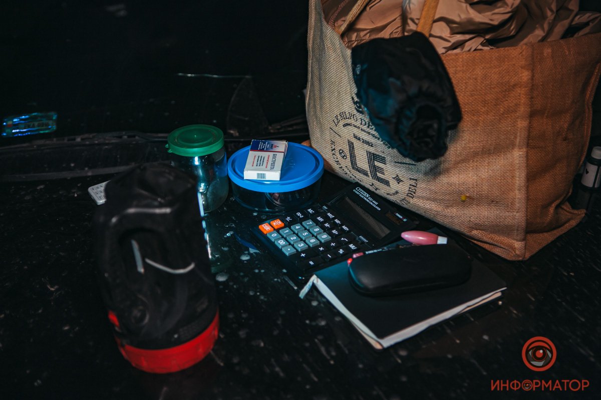 В машине провели досмотр