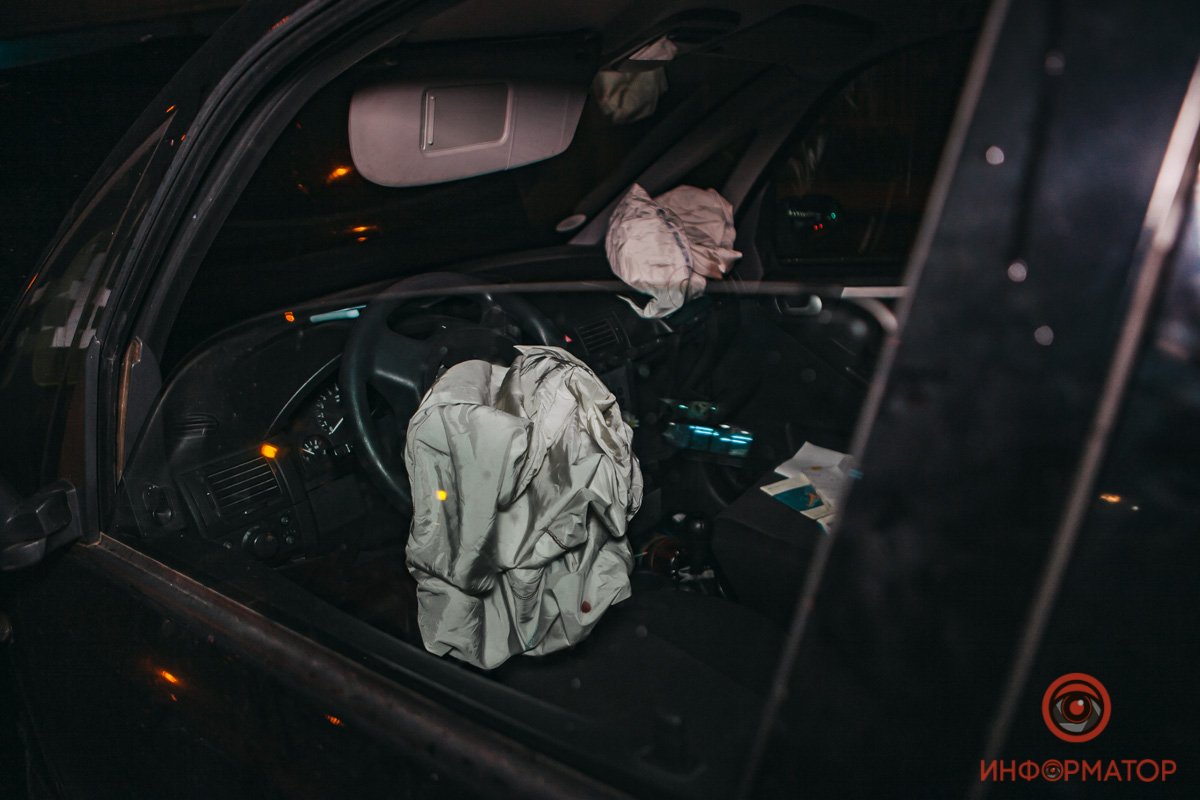 Водитель Opel скрылся с места аварии Водитель Opel скрылся с места аварии