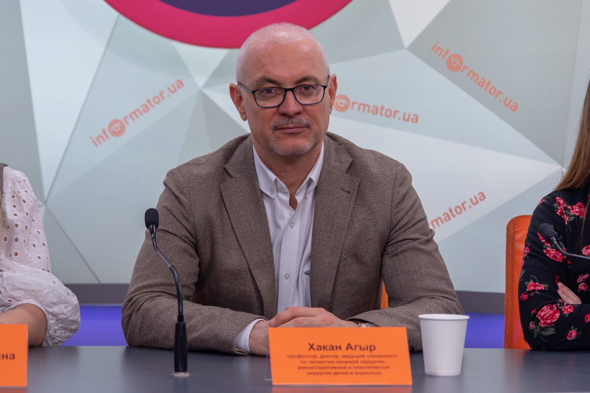 Жители Днепра могут получить бесплатную консультацию хирурга международного уровня в Центре имени Руднева 2