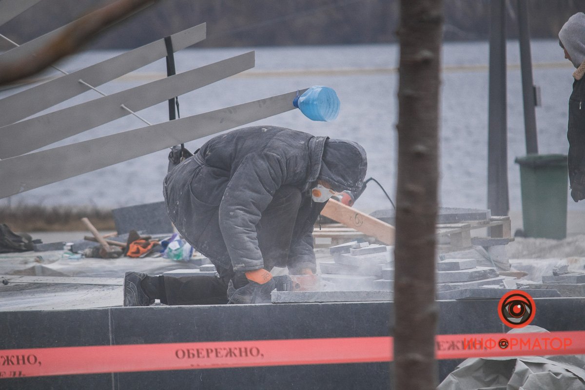 Работа кипит