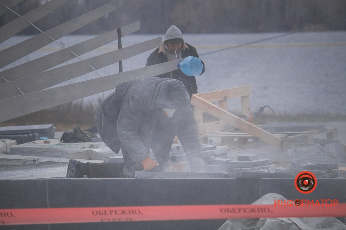 Установка декоративных конструкций