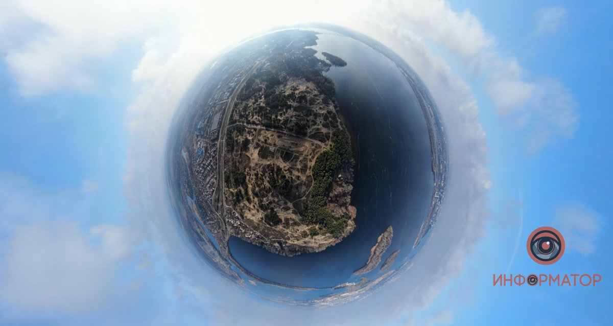 Хоть жить здесь и дороговато, зато вы получаете ежегодный бесплатный круиз вокруг Солнца Хоть жить здесь и дороговато, зато вы получаете ежегодный бесплатный круиз вокруг Солнца