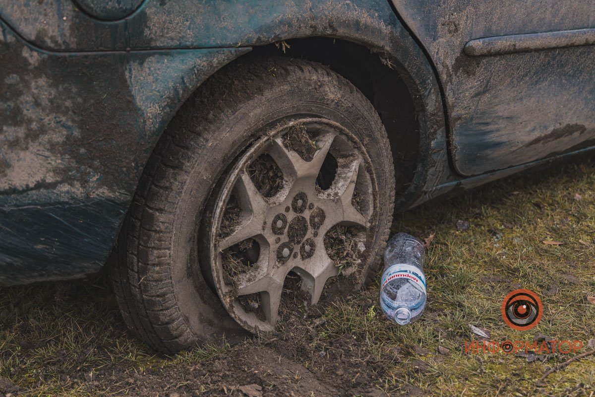 Автомобиль не на ходу — его заберет эвакуатор Автомобиль не на ходу — его заберет эвакуатор