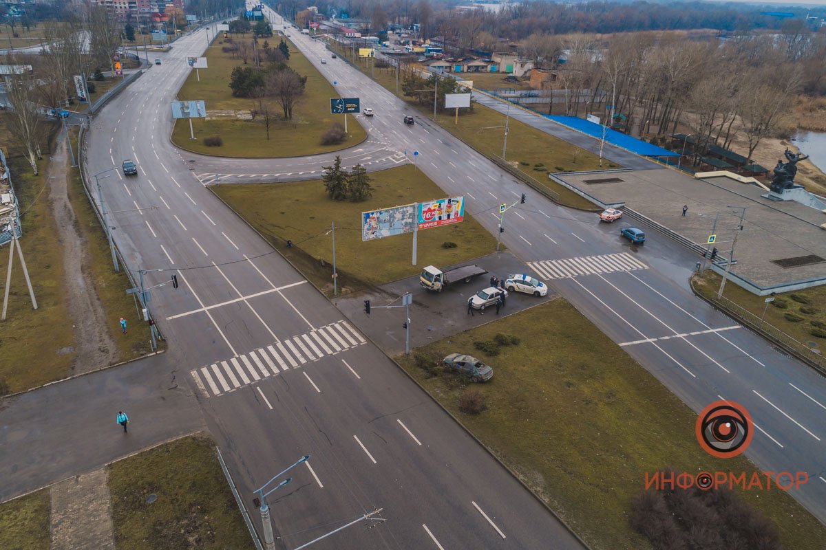 Эвакуатор уже на месте Эвакуатор уже на месте