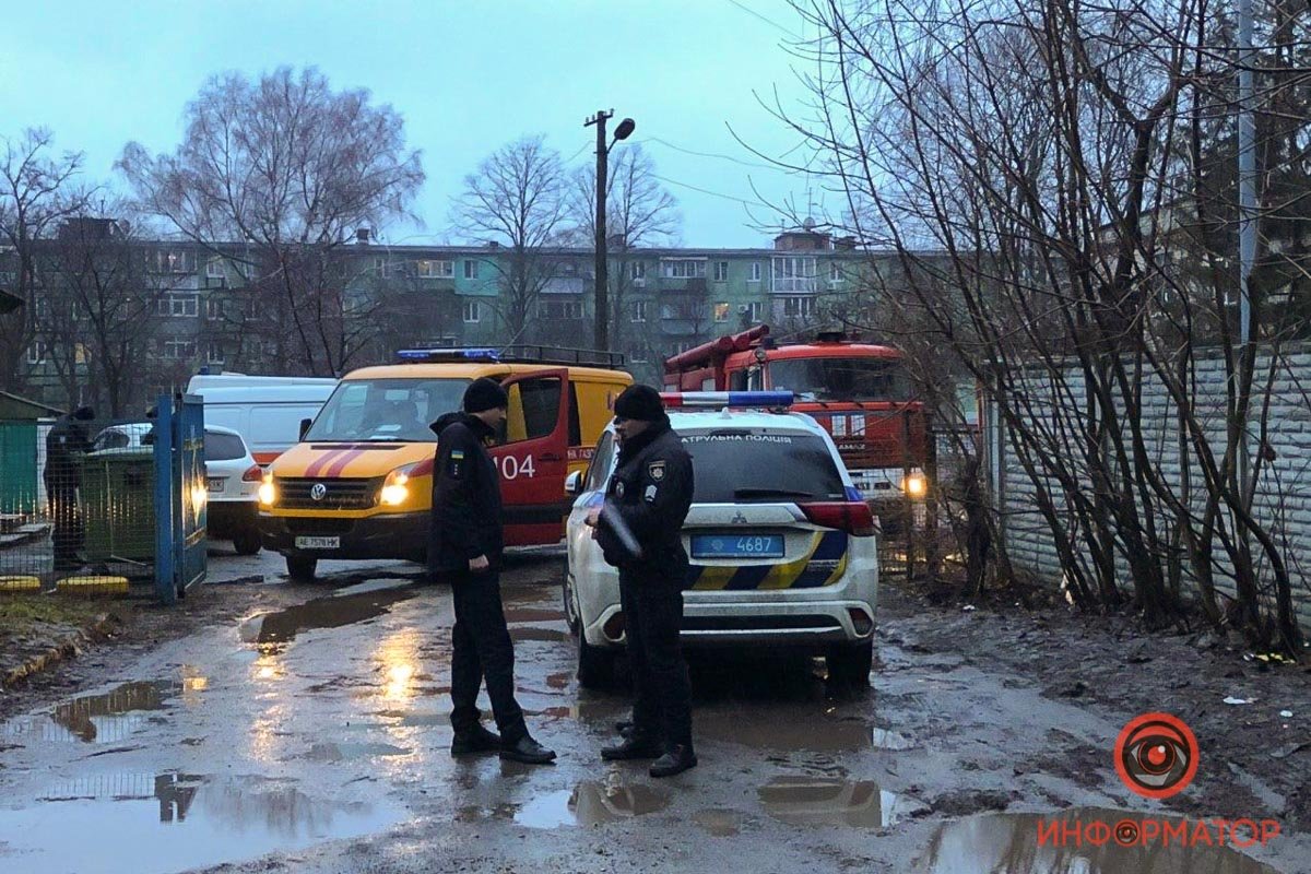 В Днепре в детском саду загорелась проводка: воспитатели вывели детей на улицу 1