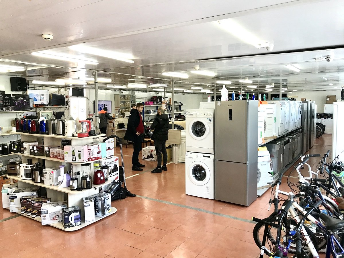 Как покорить любимую на 8 Марта: лучшие подарки с уникальными скидками только в Berlin Market 1