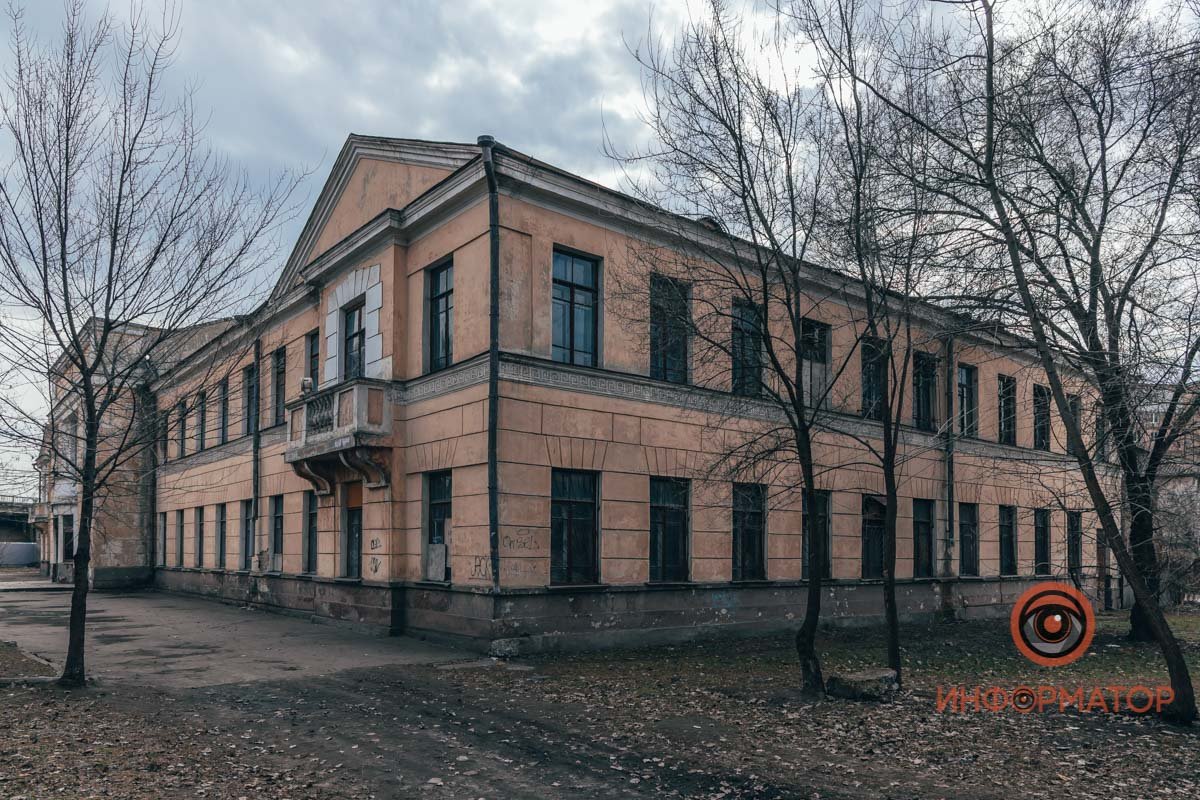 Здание построили в 1925