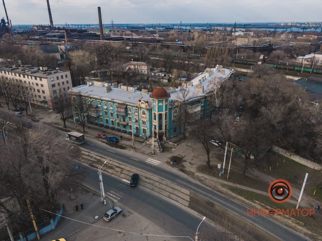 Здание не хочет быть разрушено  Здание не хочет быть разрушено