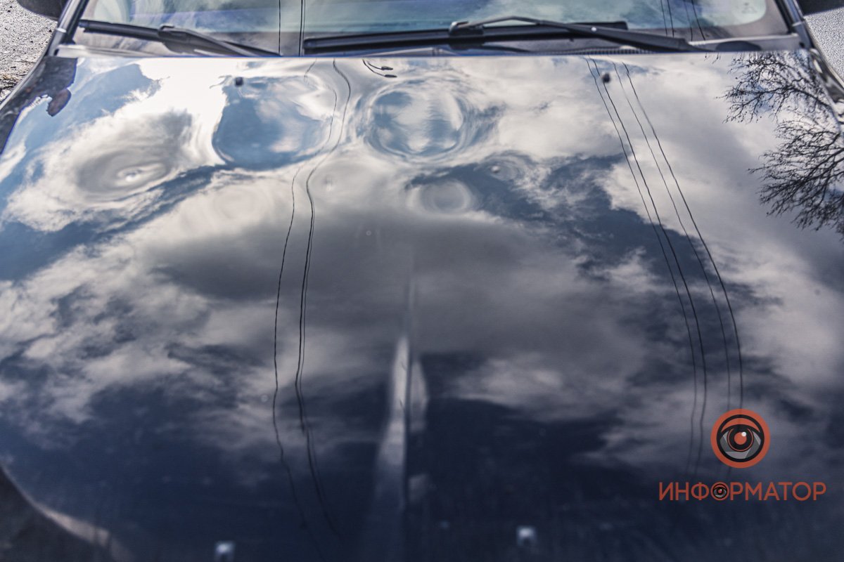 Женщину госпитализировали с травмами рук и ног