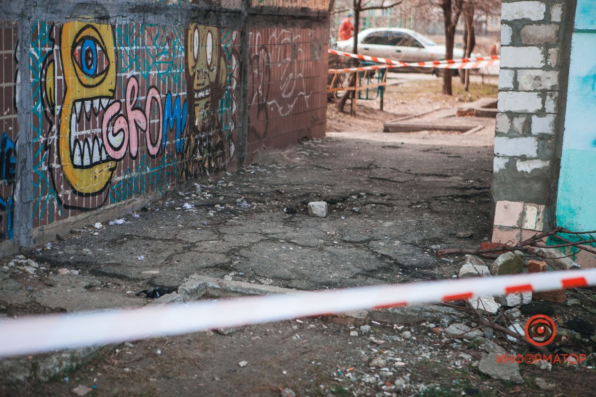 Взрыв на Рубиновом бульваре в Днепре: 8-летнему мальчику оторвало руку 3