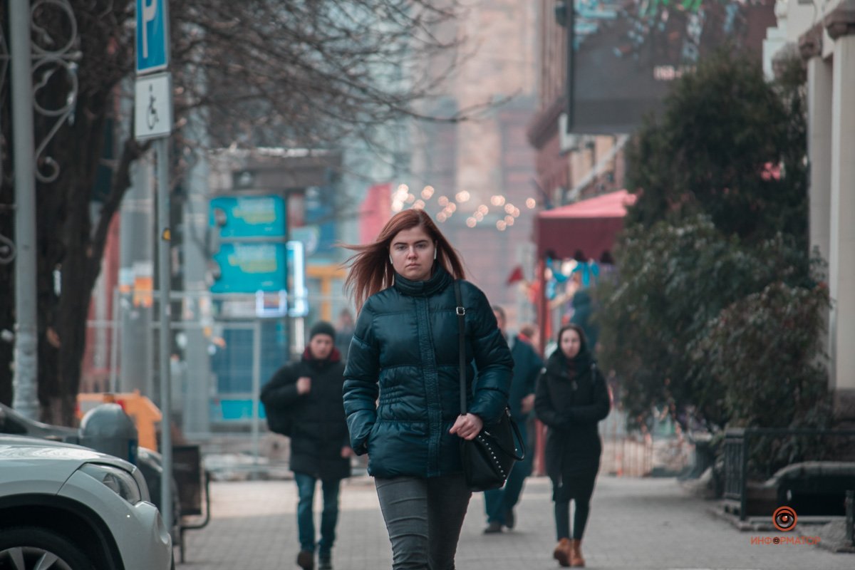 С любимой музыкой день веселее С любимой музыкой день веселее