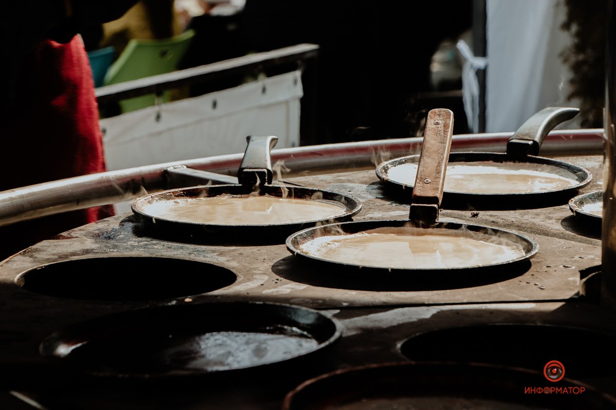 А вы уже угостились? А вы уже угостились?