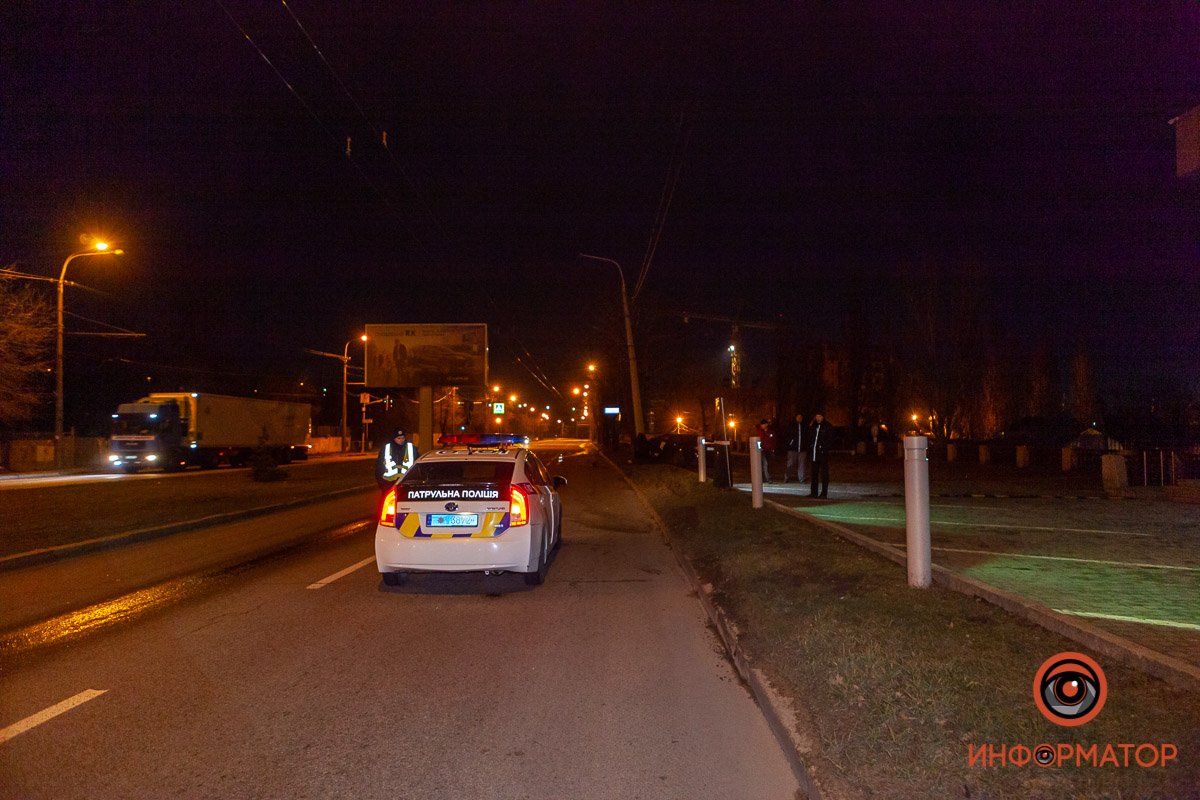 На месте работает полиция На месте работает полиция